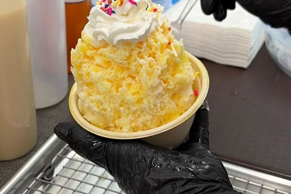 Creamsicle shave ice from Monkey for Mangoes